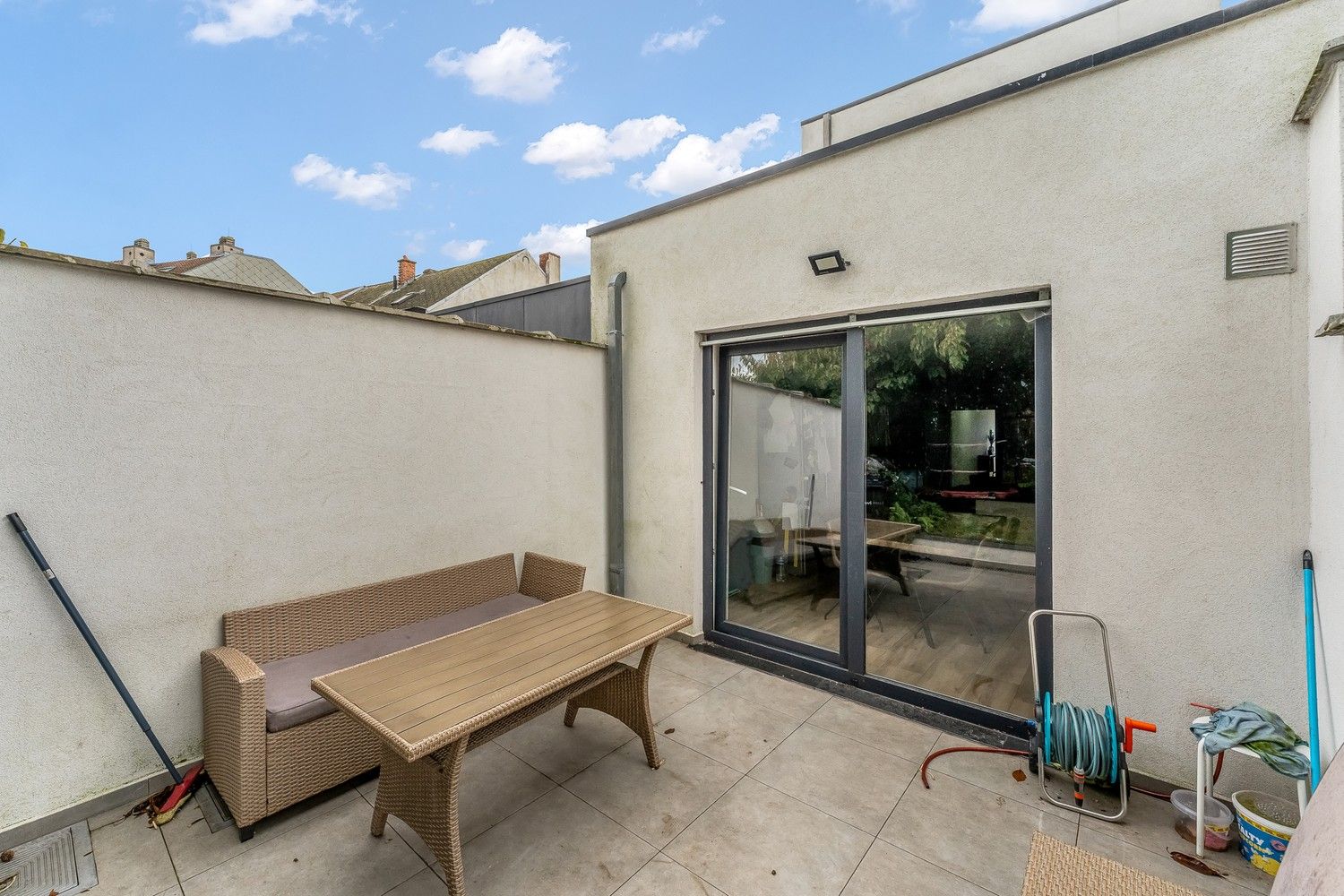 Te renoveren woning met 3 slaapkamers foto 10