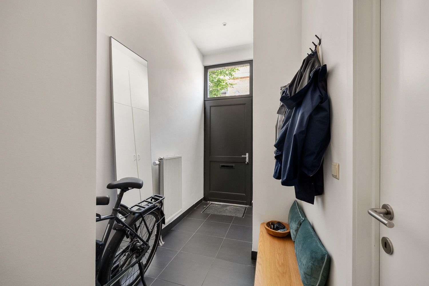 Instapklare en energiezuinige (EPC B!) triplex met zalig zonneterras in een autoluw woonerf nabij Park Spoor Noord te Antwerpen foto 5