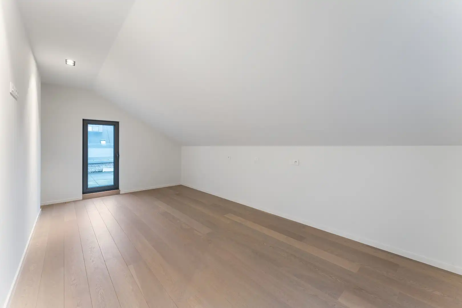 Unieke penthouse op TOP-ligging! foto 9