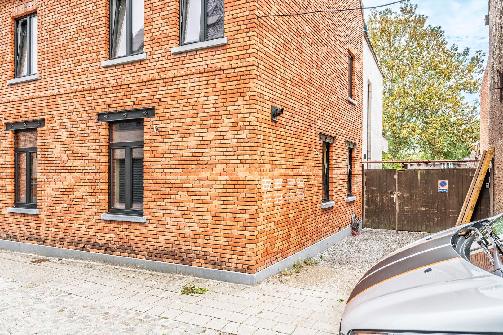 Prachtig gelegen half open woning foto 31