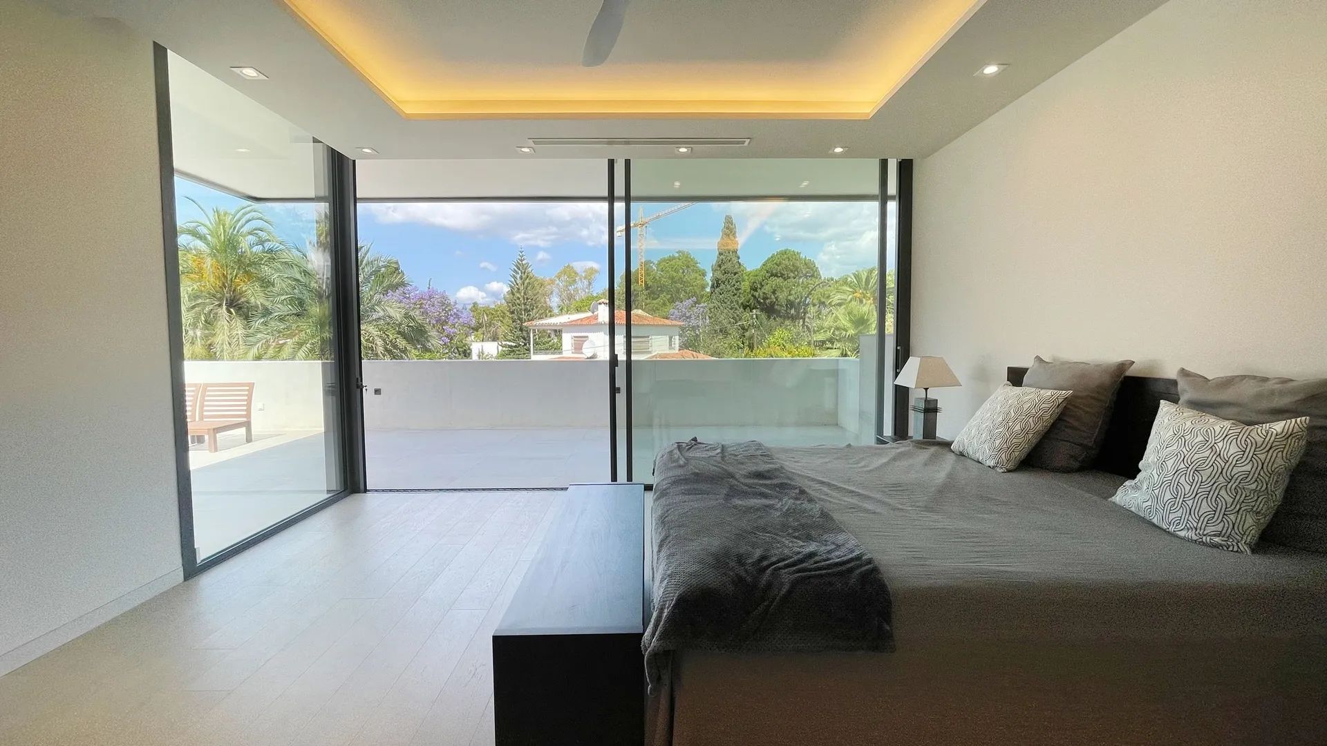 Modern meesterwerk in Nagüeles – waar luxe, ruimte en design samenkomen aan de Golden Mile van Marbella foto 19