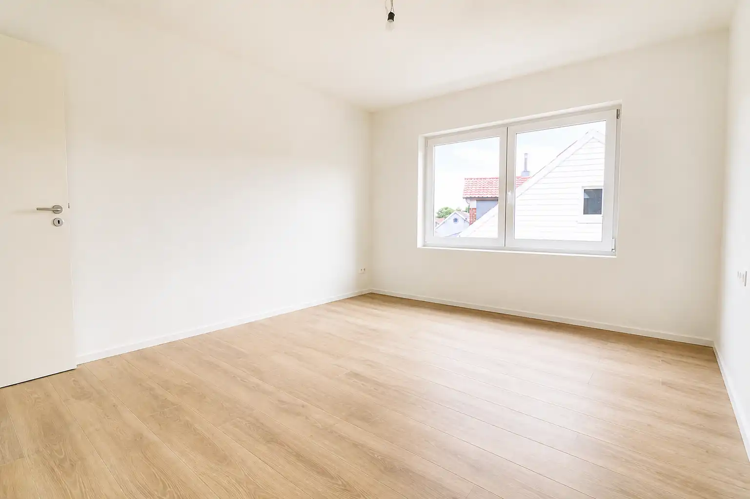 Volledig gerenoveerd 3-slaapkamerappartement op wandelafstand van het centrum. foto 3