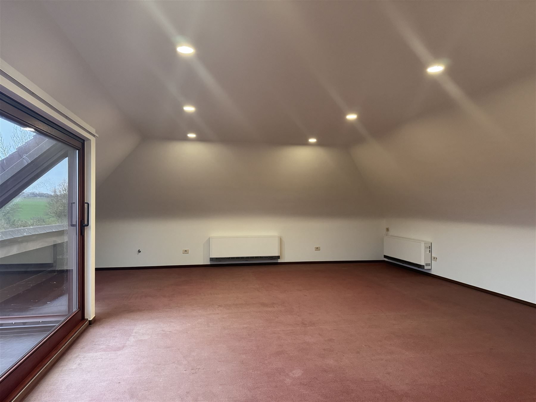 Luxe appartement is rustig gelegen te Anzegem met een groot terras van 23m² foto 11