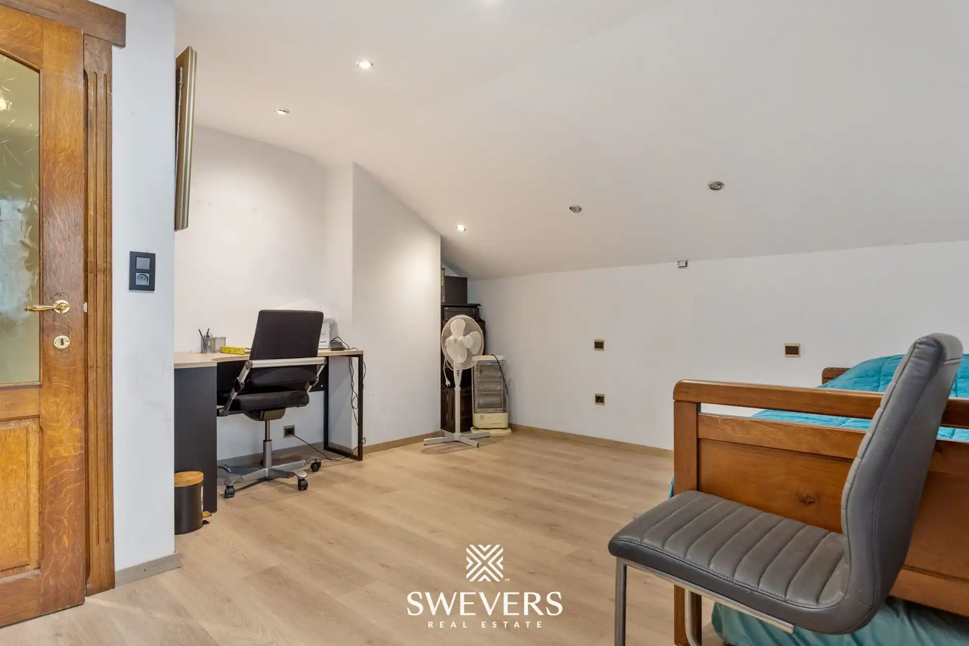 Ruime & energiezuinige gezinswoning in Sint-Truiden foto 19