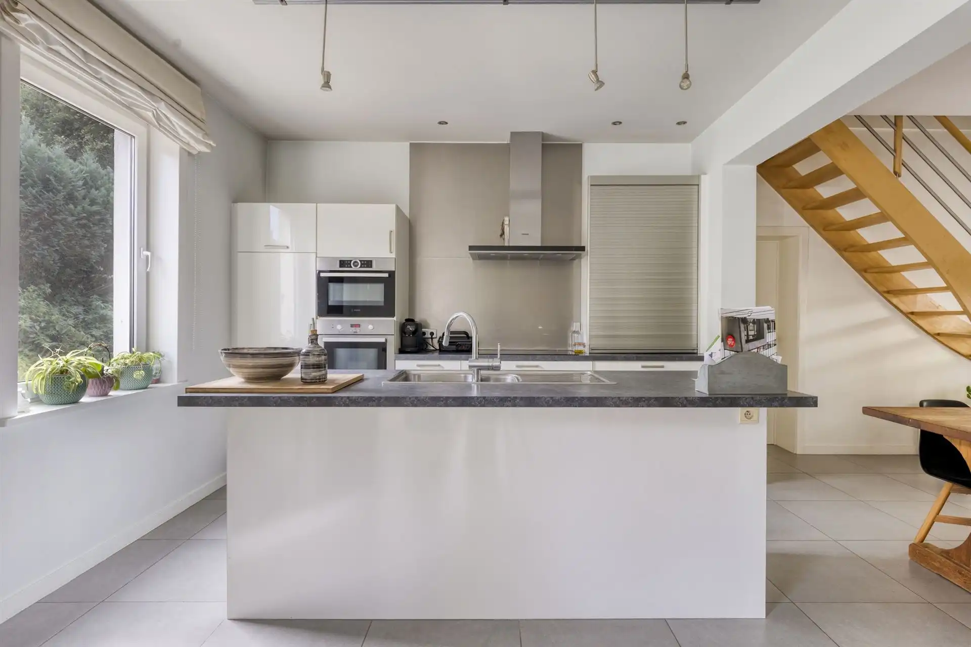 Prachtige woning op een zeer rustige locatie  foto 8