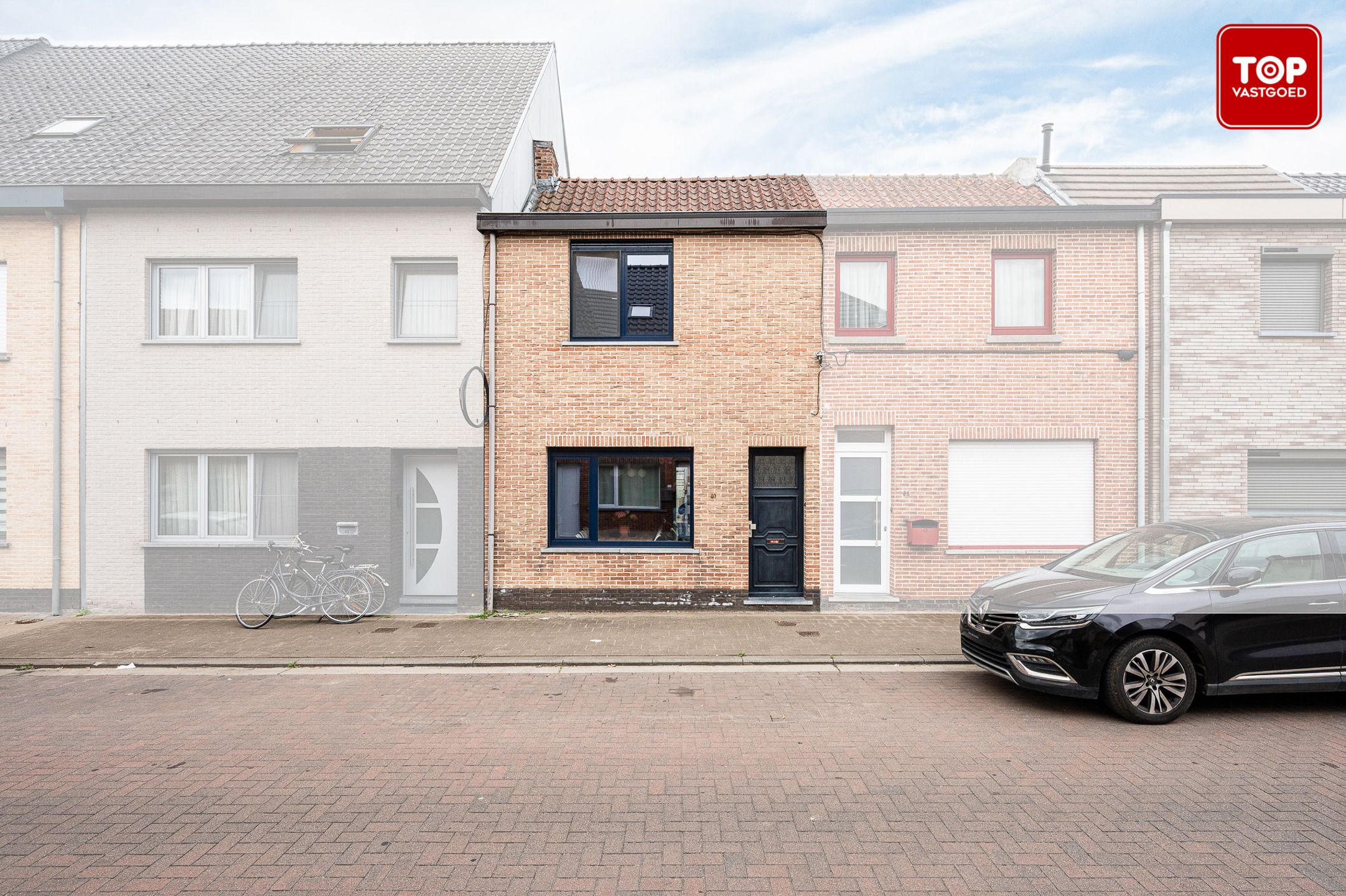 Instapklare woning met 3 slaapkamers en grote tuin foto 2