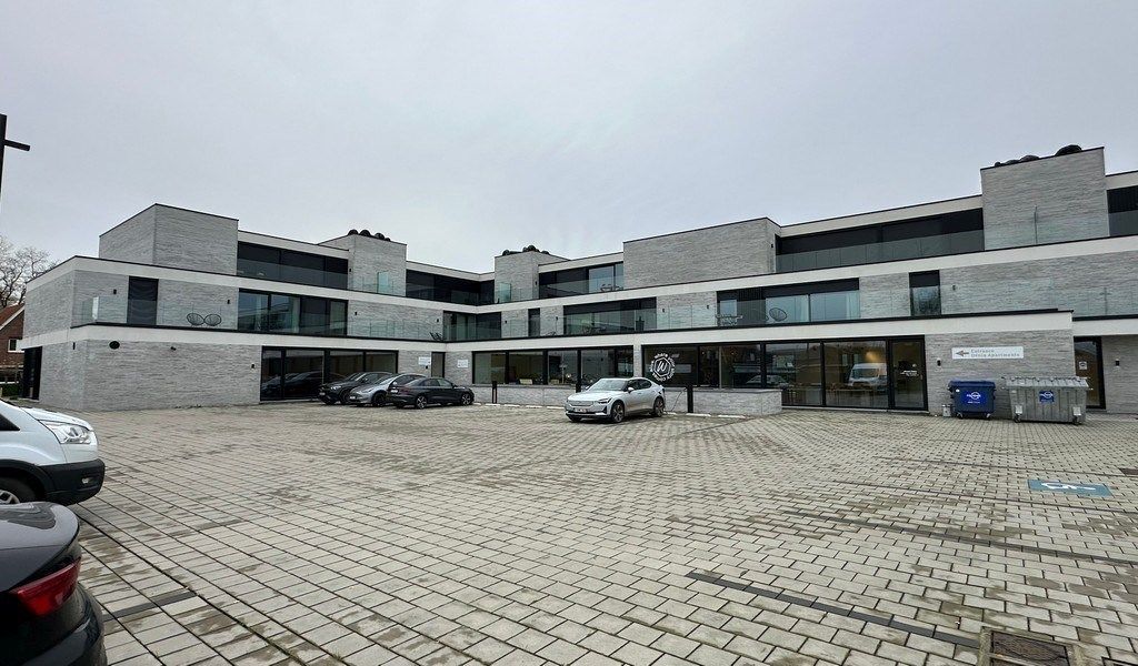 Stijlvolle nieuwbouw kantoren te huur in Lochristi foto 12