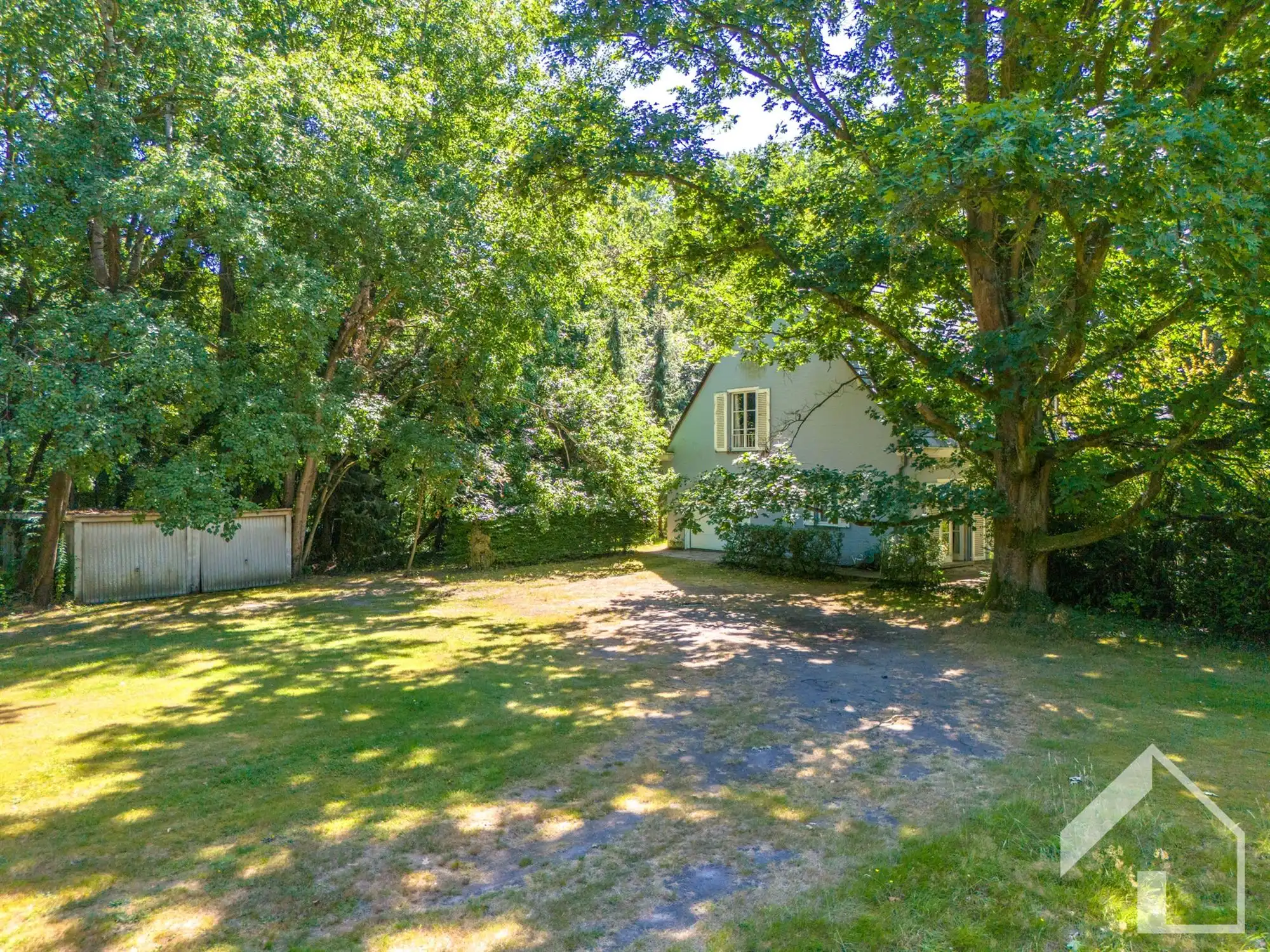 Uniek renovatieproject op uitzonderlijk domein van meer dan 4 hectare in Pulderbos foto 5