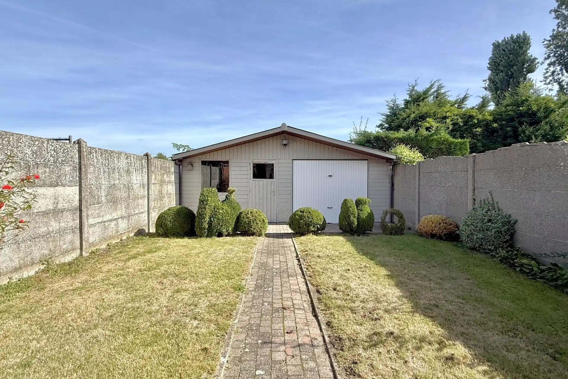 Karaktervolle te renoveren burgerwoning foto 11