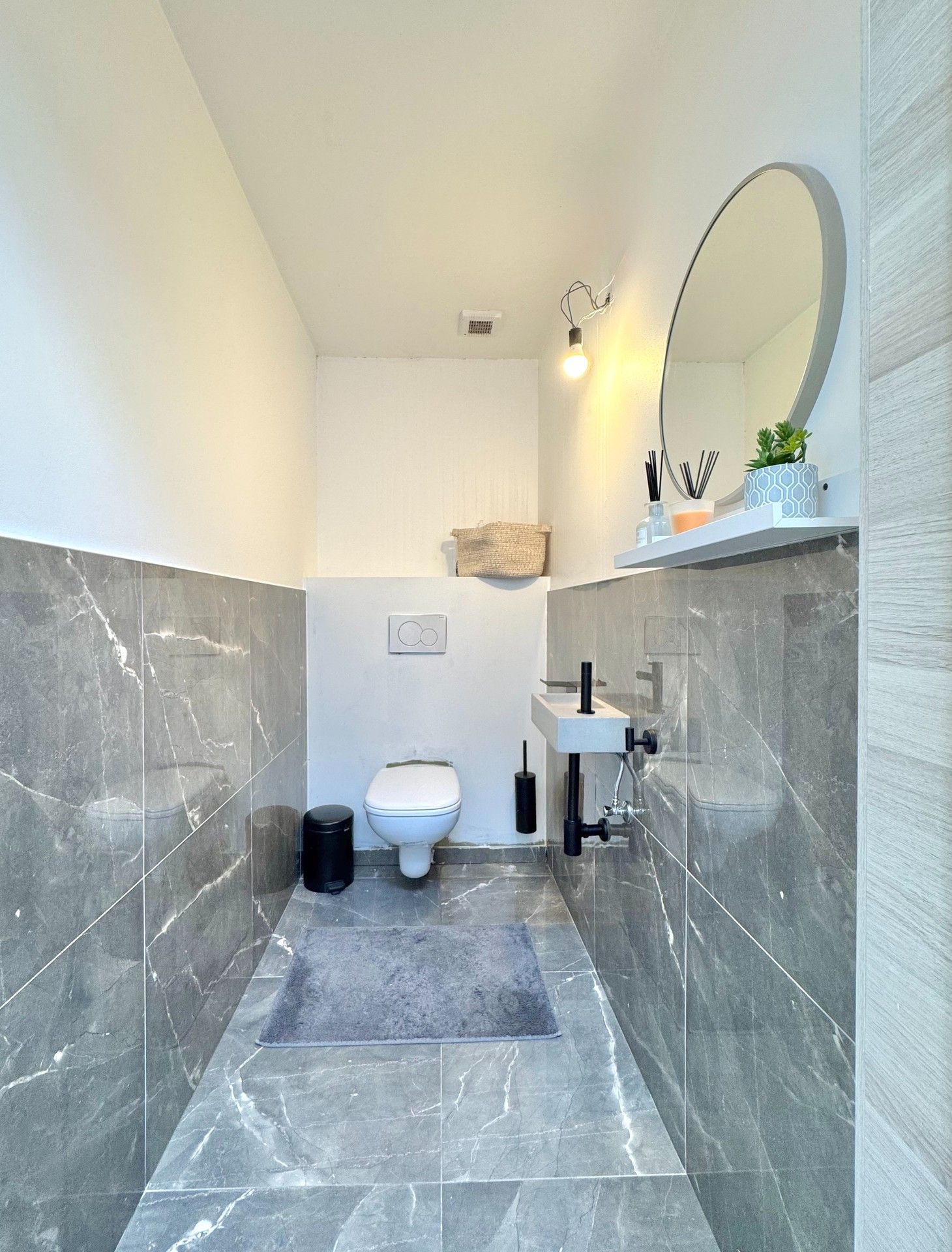 INSTAPKLARE WONING MET TUIN & GARAGE EN UITWEG foto 14