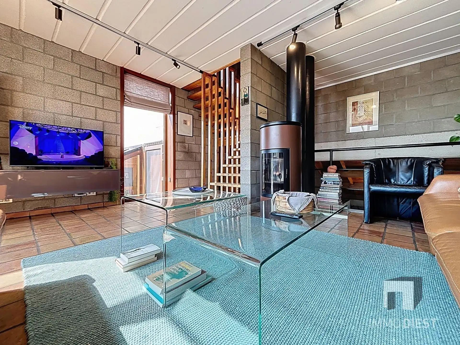 Bijzondere woning, lichtrijk, open en 3 slaapkamers foto 19