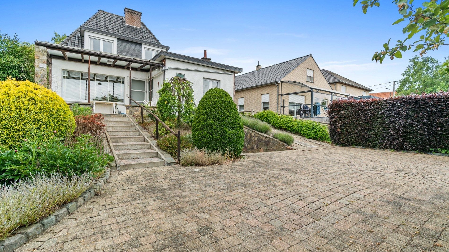 AARSCHOT ruime woning met tuin, terras, garage en 3 slk foto 2