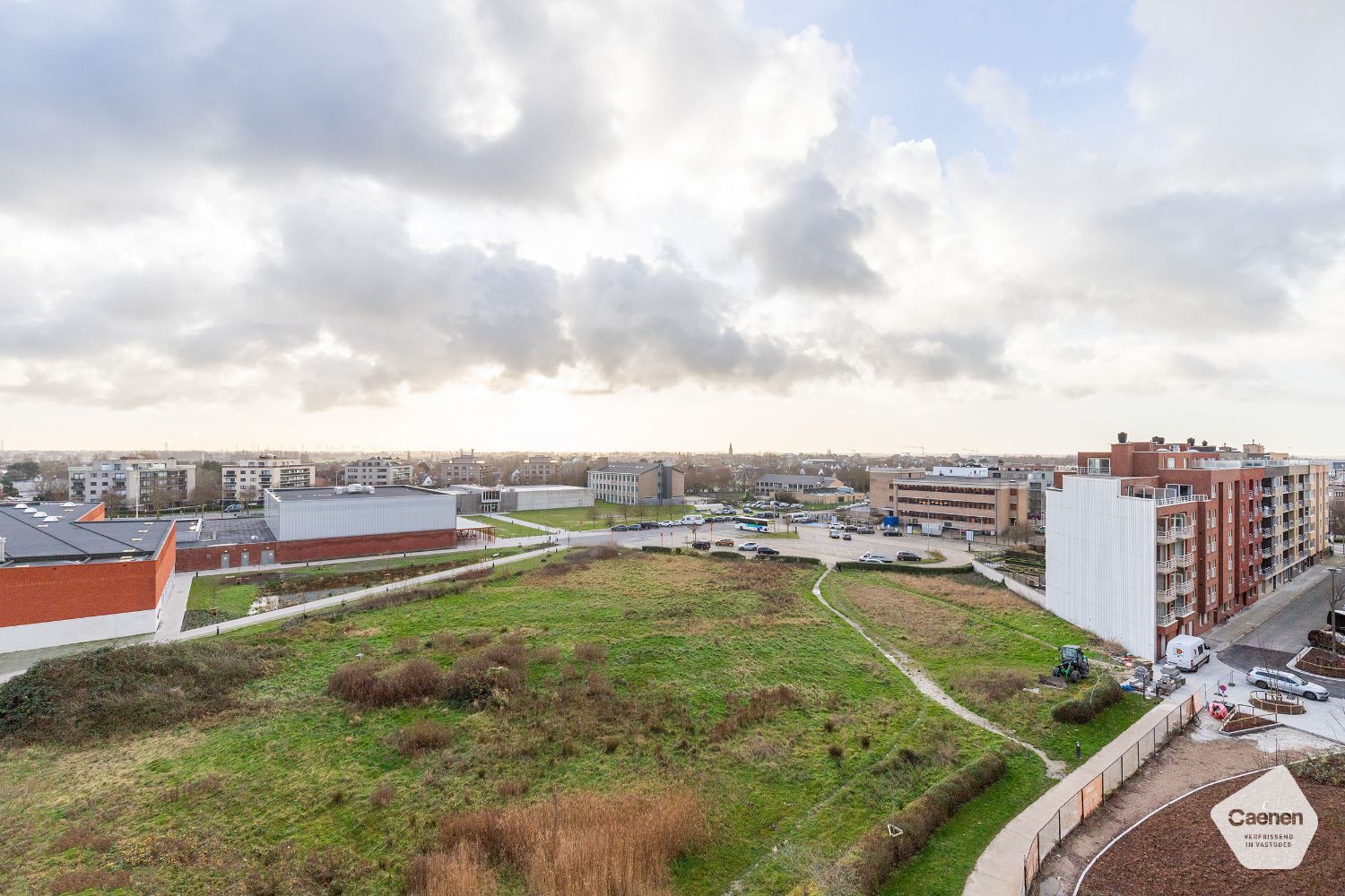 Hoog kwalitatief afgewerkt dakappartement met prachtig zicht nabij het strand foto 21