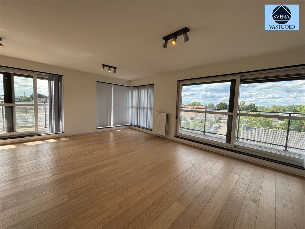 PRACHTIG APPARTEMENT MET 3 SLAAPKAMERS foto 3
