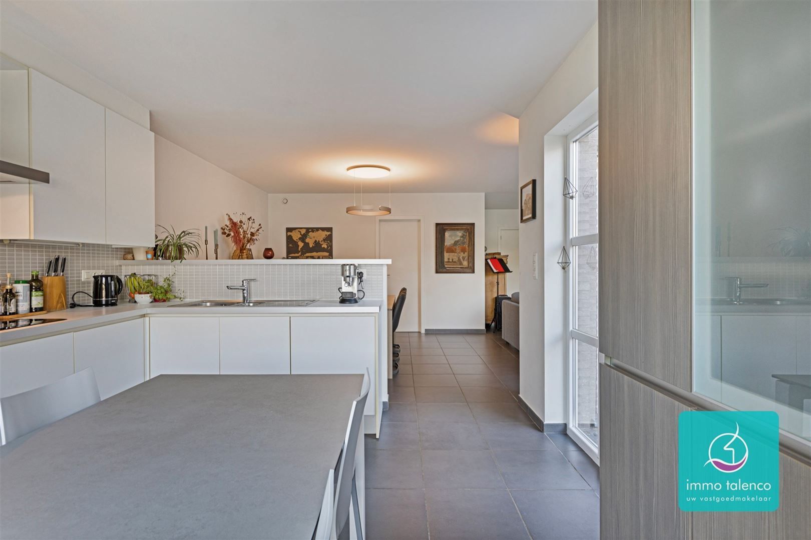 Instapklare woning - 3 slpks - garage - terras - tuin foto 9