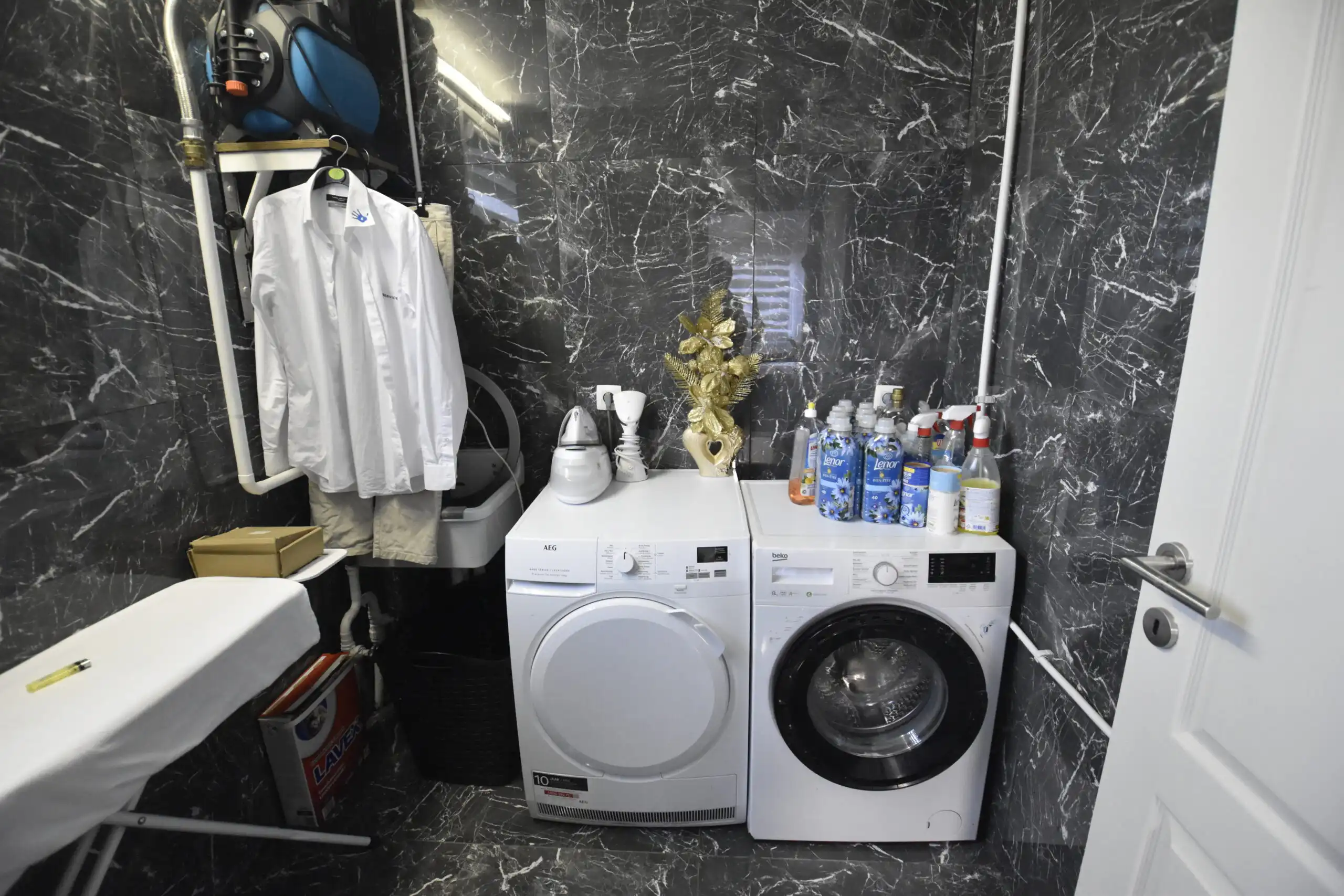 Ruime gezinswoning met een prachtige tuin in Nieuwkerken-Waas foto 16