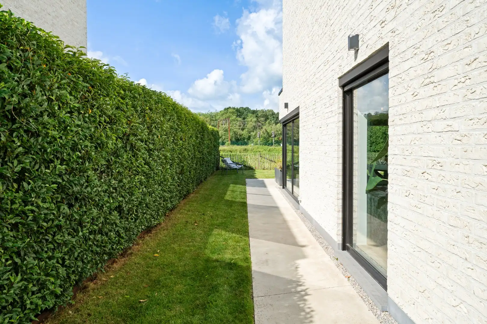 Instapklare woning met zicht op de velden foto 24