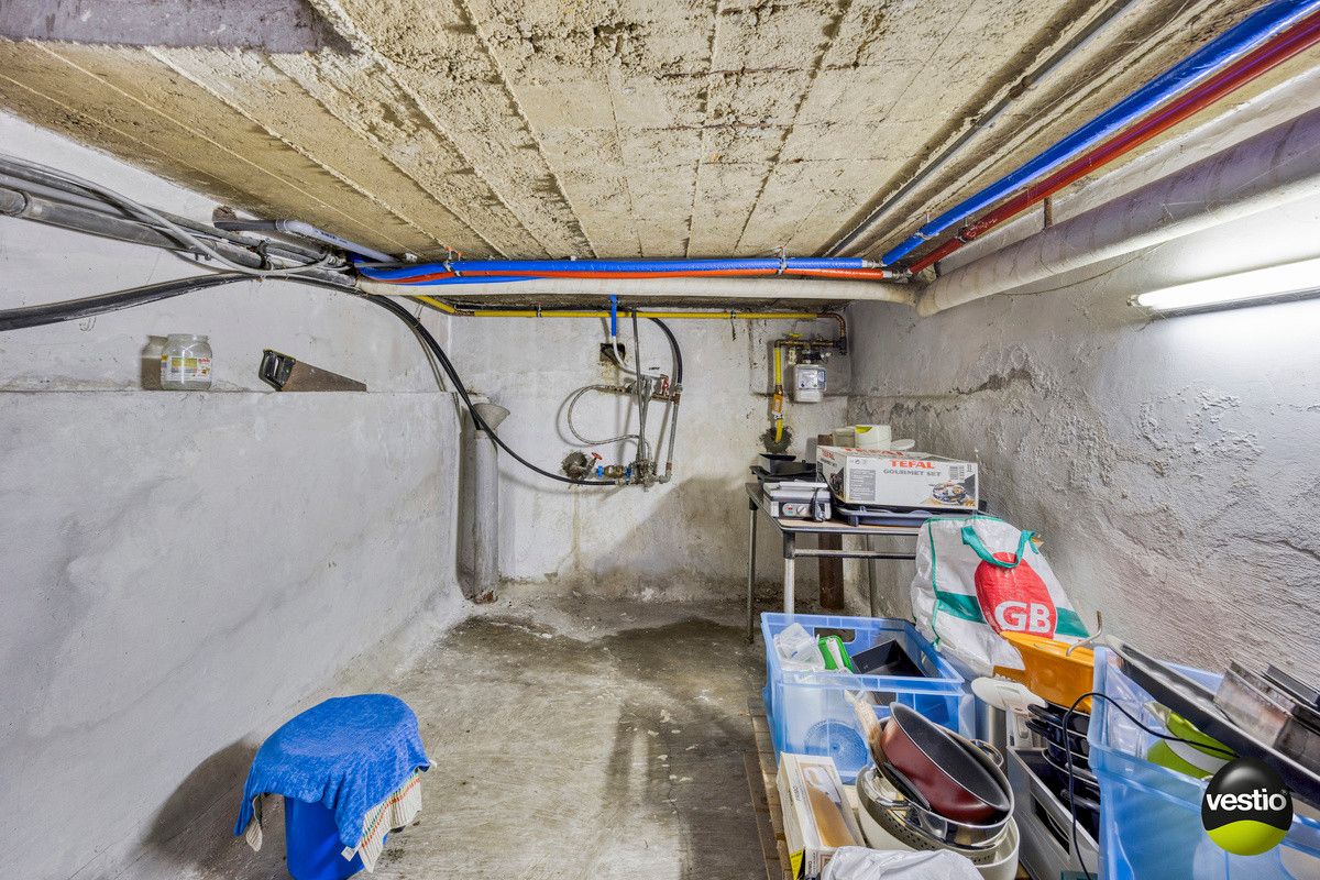 TIJDLOZE RUIME WONING MET 3 SLK OP 5A90CA NABIJ CENTRUM BEVERST. foto 15