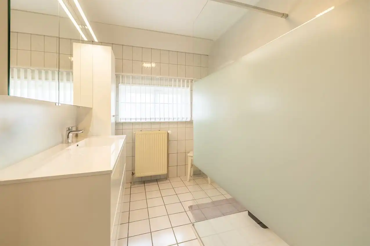 Verzorgde 3slk woning op zuidgericht perceel van ca 1638ca foto 19