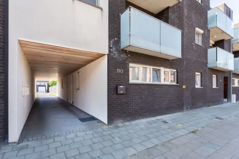 Gelijkvloers 2 slp. appartement met tuin en garage in hartje Brasschaat! foto 21