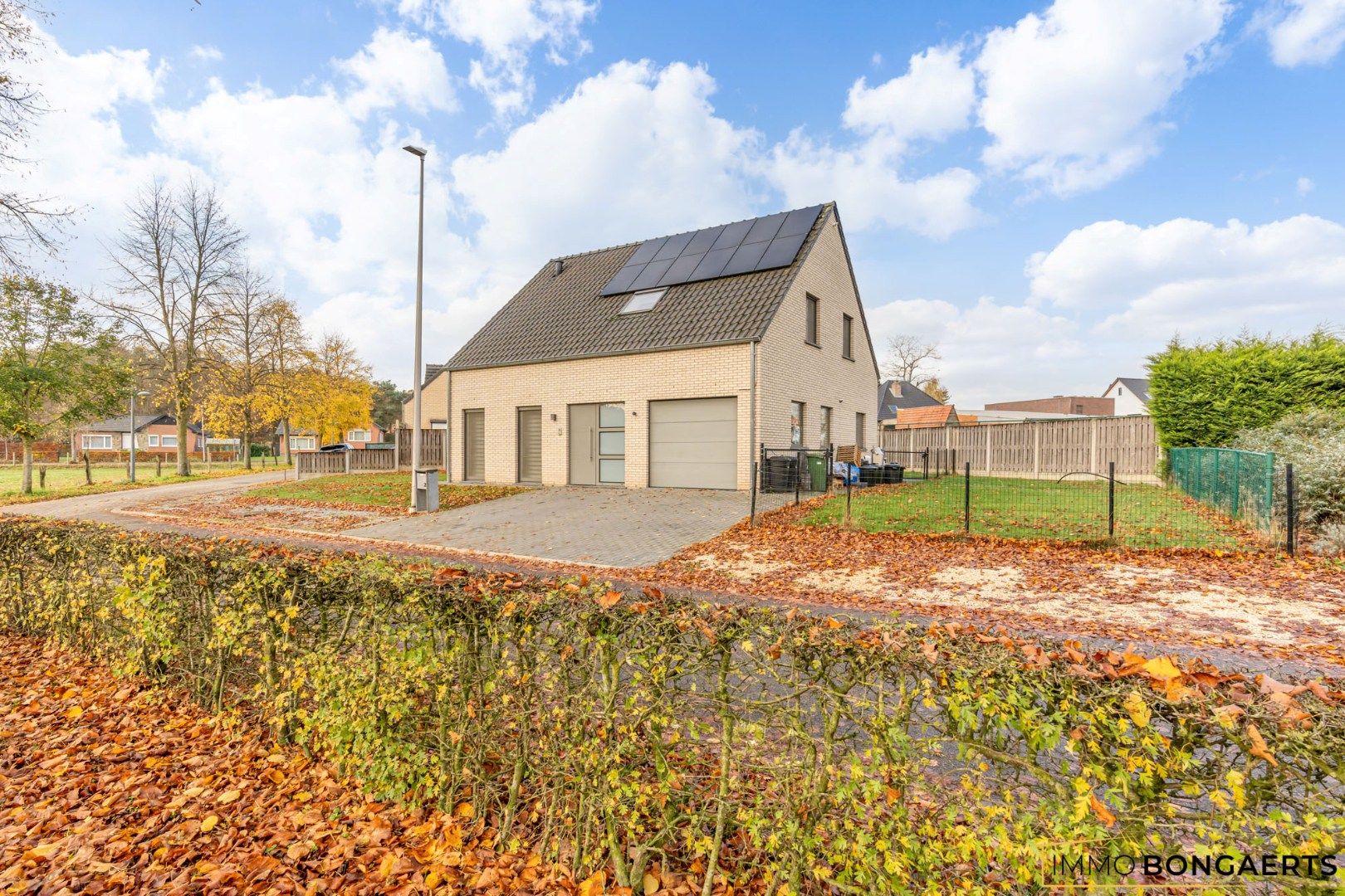 Woning met 3 slaapkamers foto {{pictureIndex}}