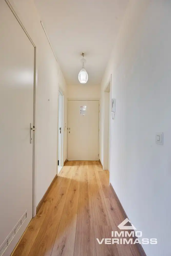 Instapklare, gerenoveerde serviceflat in een rustige en groene omgeving foto 4