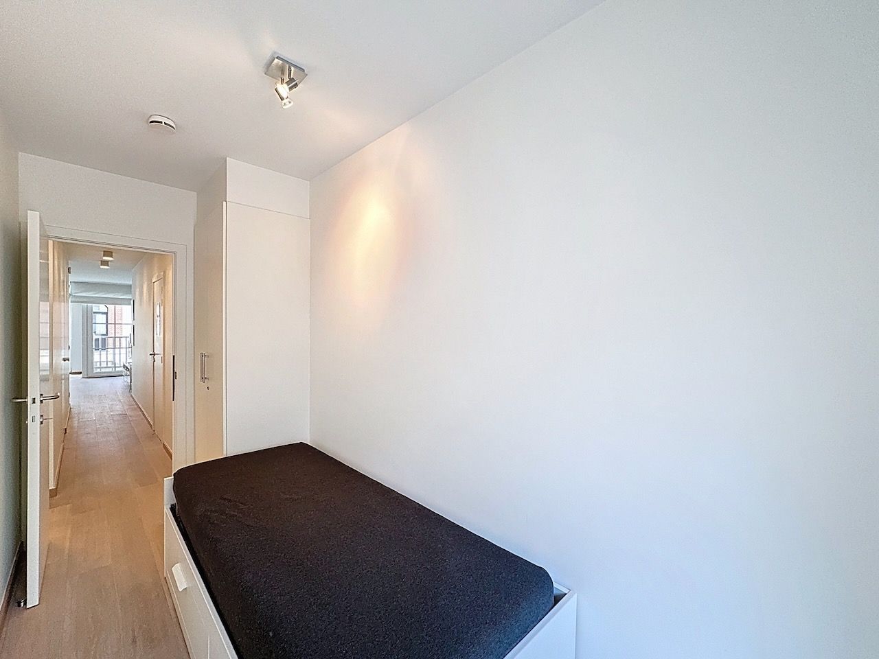 Appartement met vakantiegevoel en twee terrassen vlakbij de Zeedijk & De Kinkhoorn foto 15