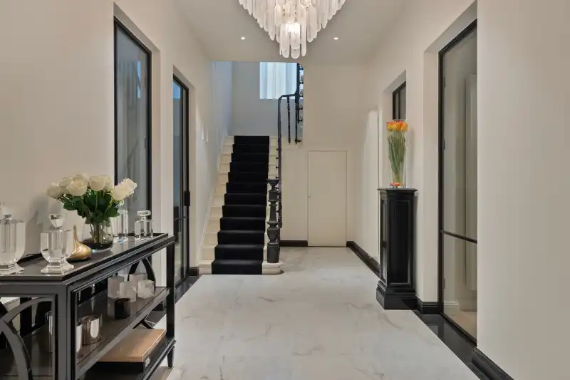 Exclusief luxe pand te koop in het hart van Lebbeke! foto {{pictureIndex}}