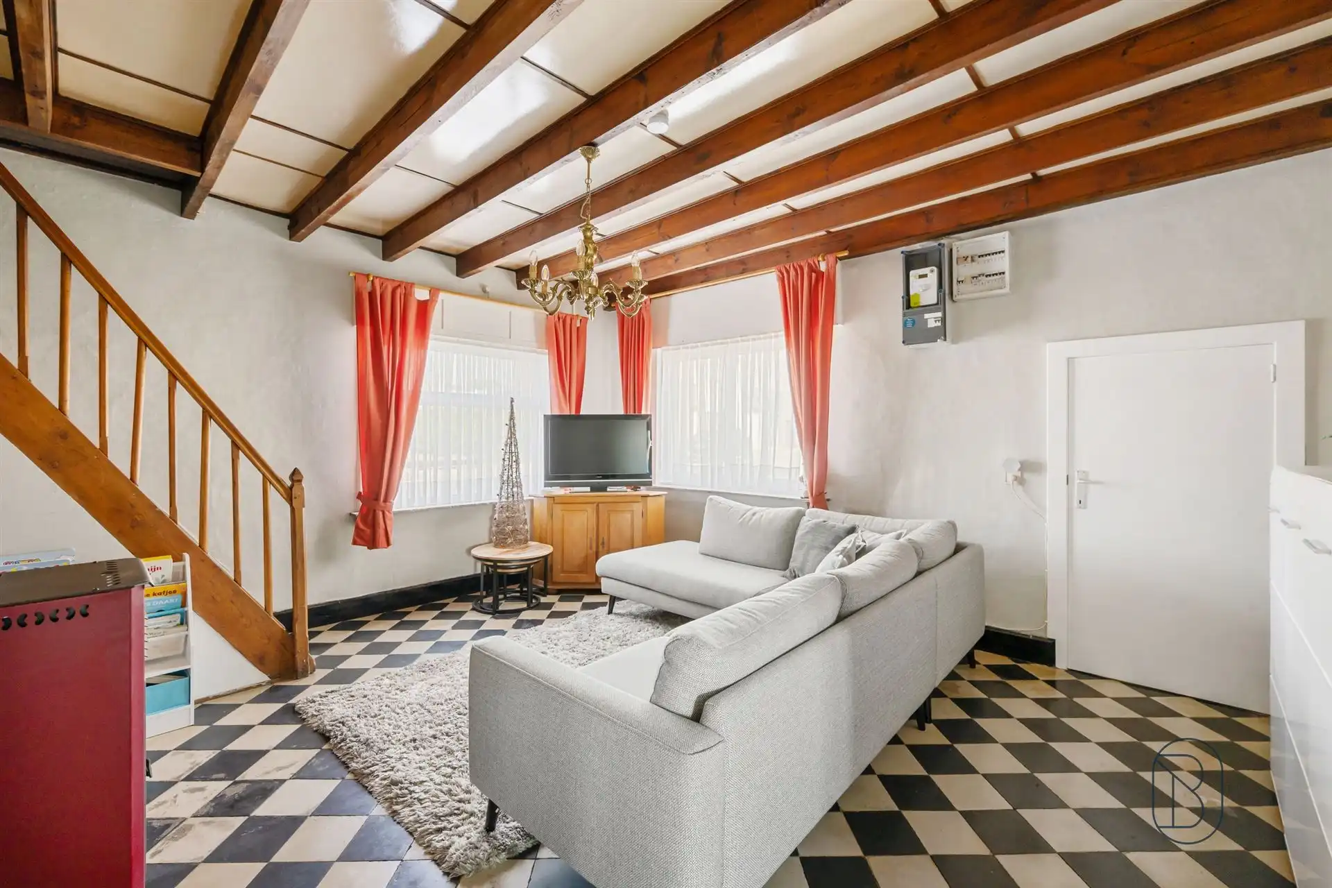 Eigendom met uitzonderlijk potentieel op 2.800 m² in Kaster foto 8