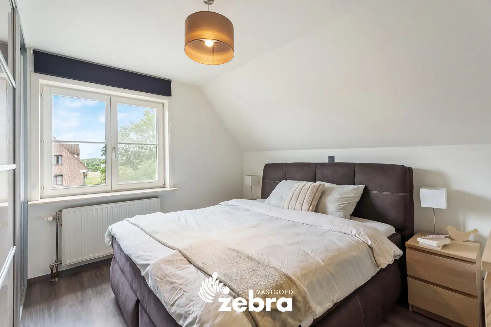 Ruim & instapklaar appartement met garage op een centrale ligging te Harelbeke! foto 9