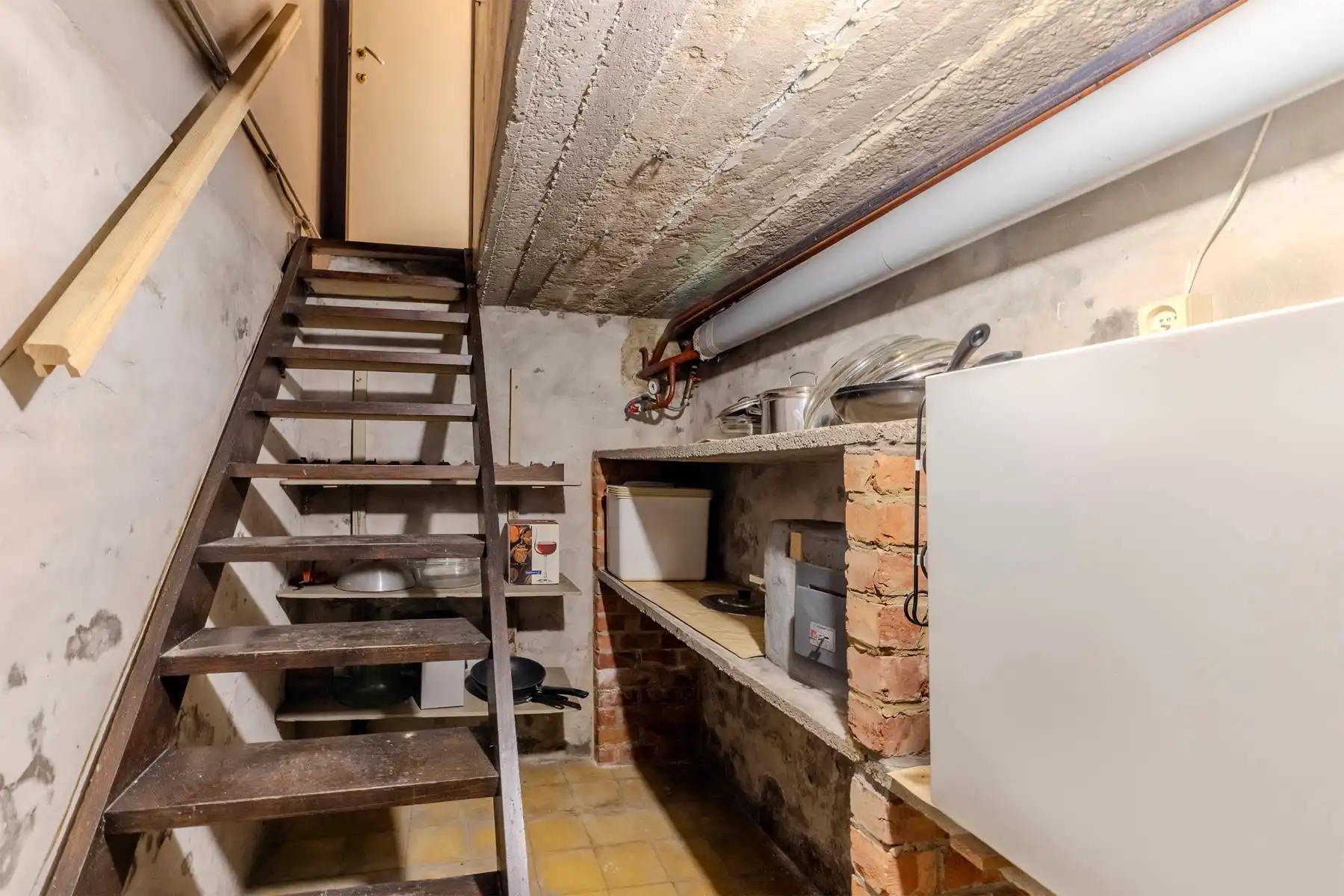 HOB met 3 slpk, garage en tuin op ZW perceel van 700m² foto 11