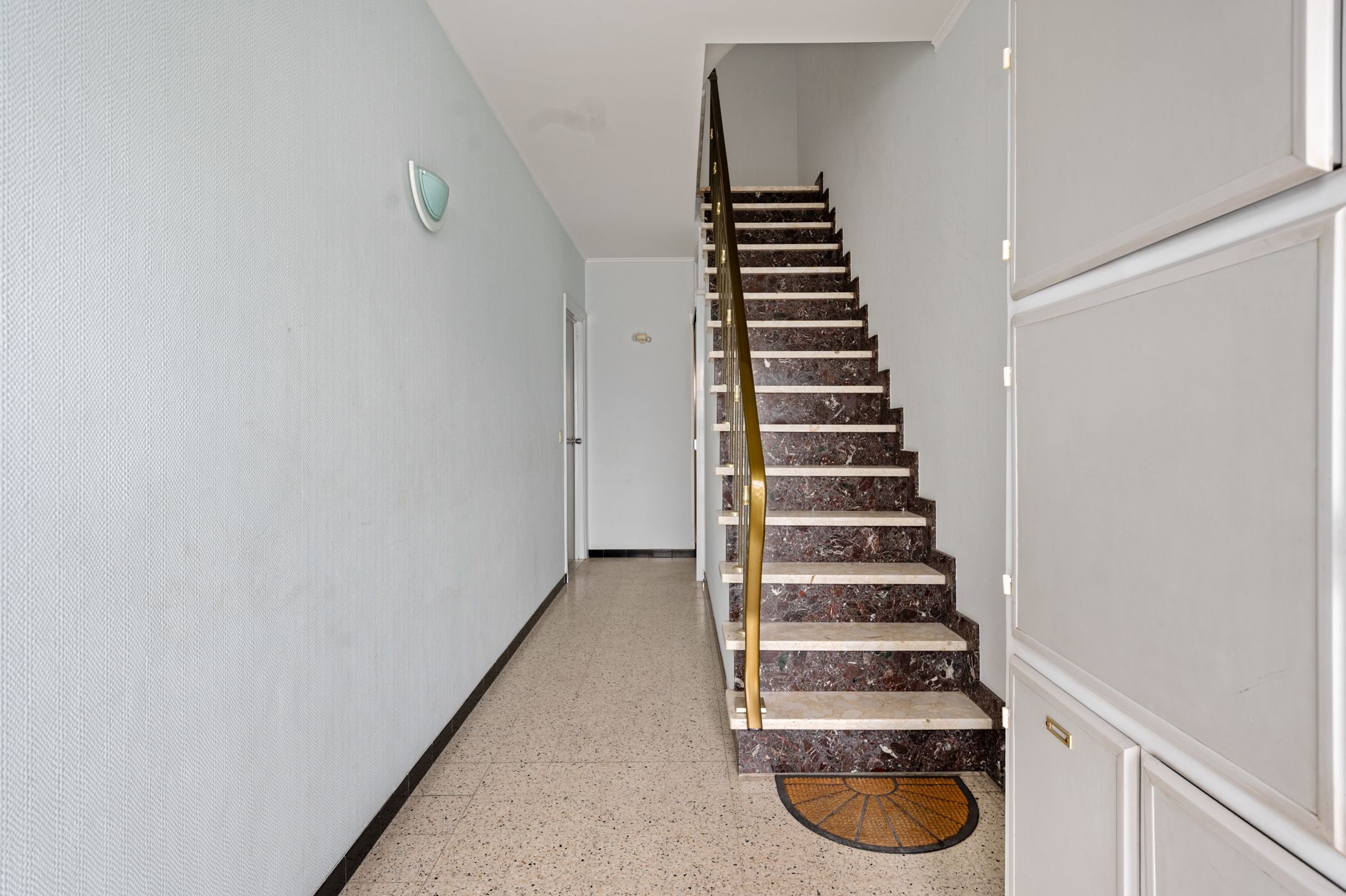 Centraal wonen met potentieel in hartje Putte-Kapellen. foto 3