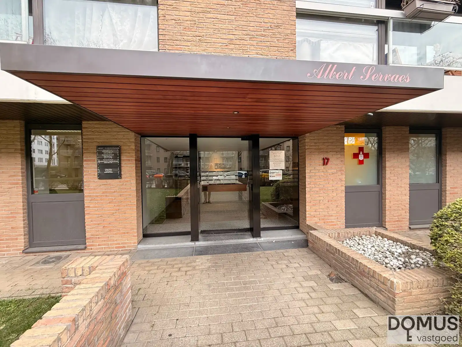 Aangenaam en ruim 2 slaapkamer-appartement te Evere foto 2