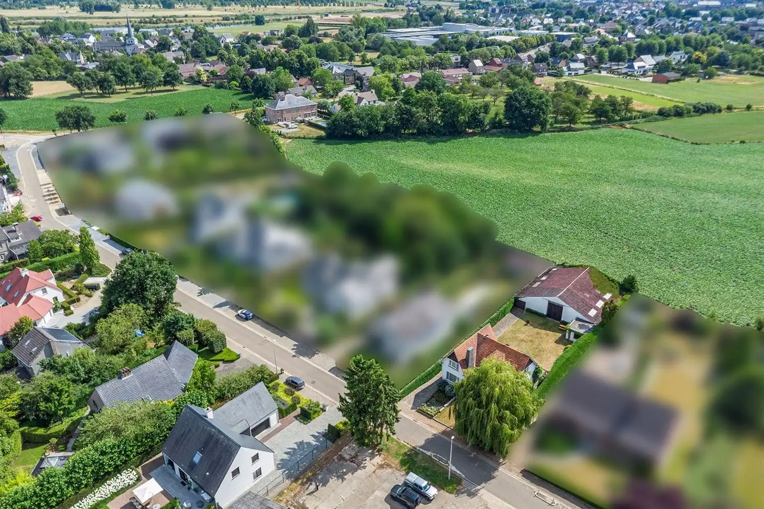 Uniek perceel van 11a42ca met woning en achterliggende loods op toplocatie in Aldeneik – Maaseik.  foto 10