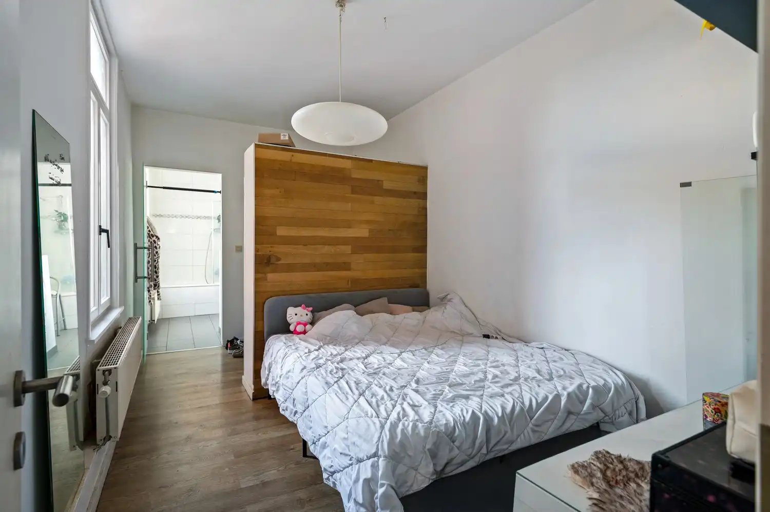 Verzorgd 1 slaapkamer appartement op uitstekende locatie! foto 8