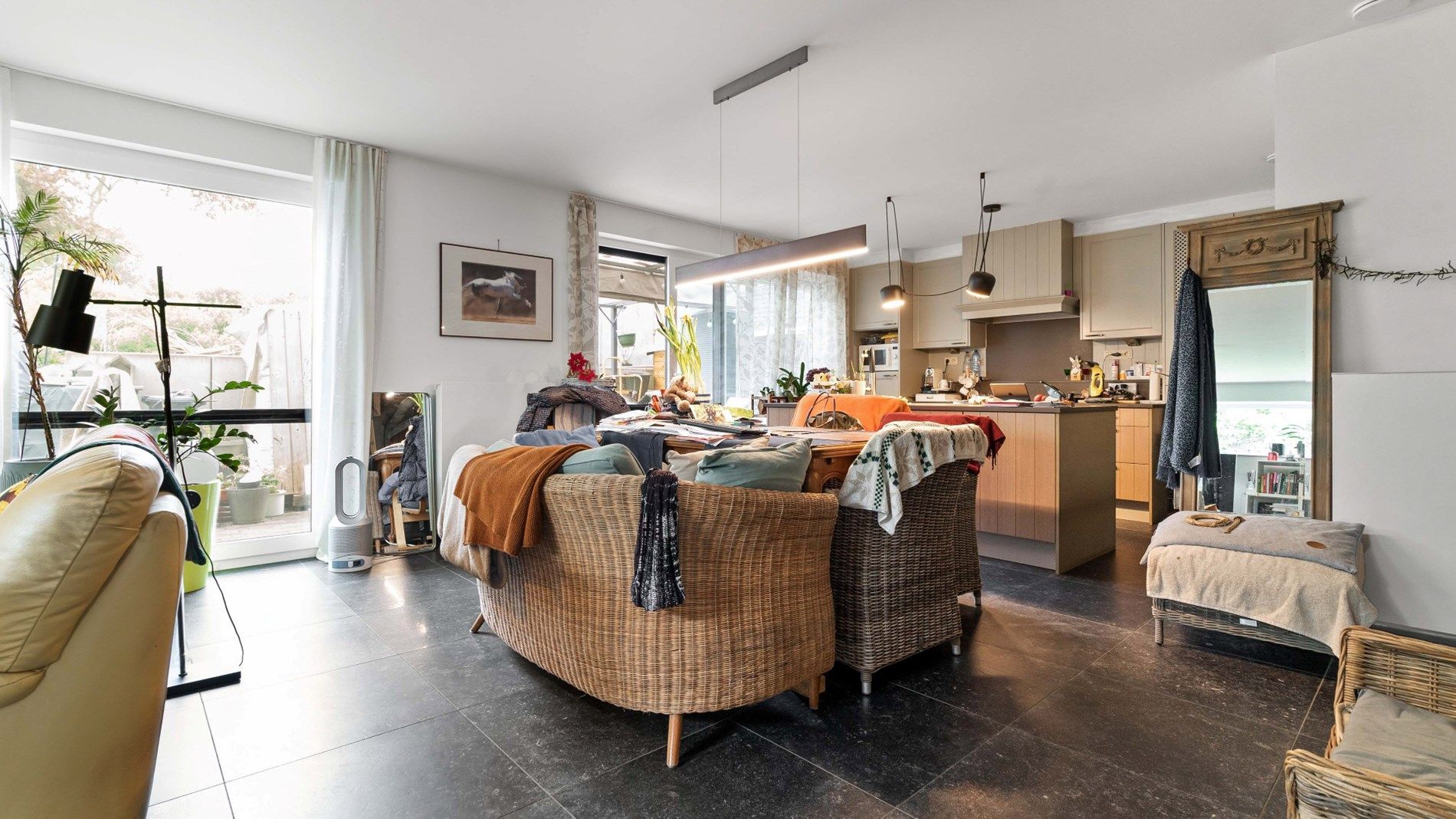WINKSELE - recente woning in rustige verkaveling foto 4