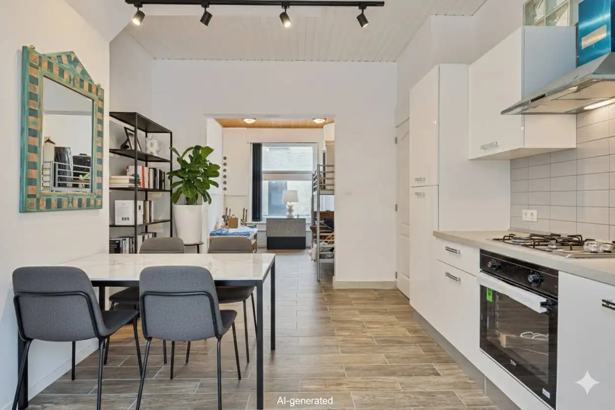 Huis met tuintje te koop gelegen in centrum Blankenberge foto 2