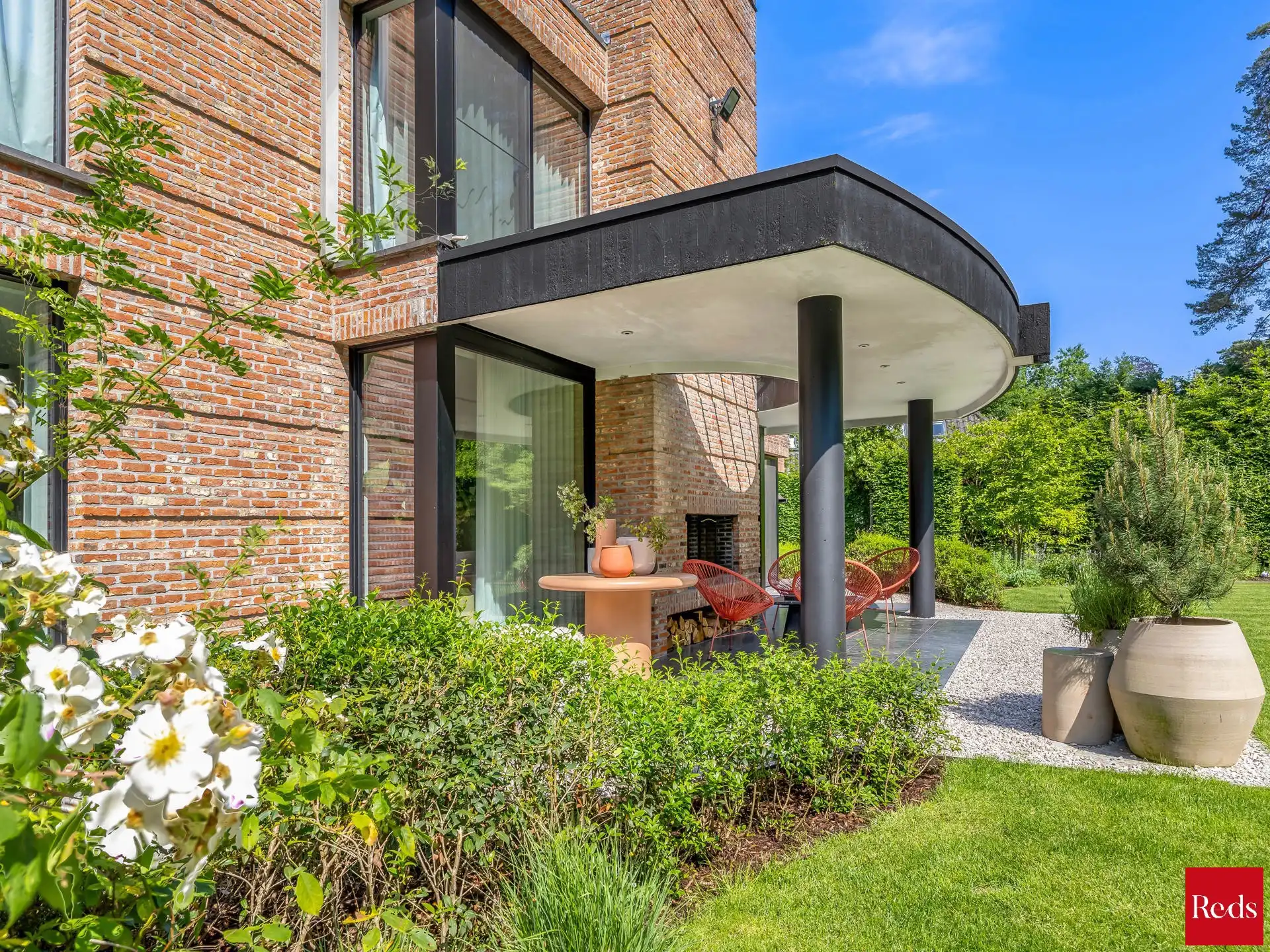 Architectenvilla met zwembad en ZW tuin in Hof Ter Linden foto 19