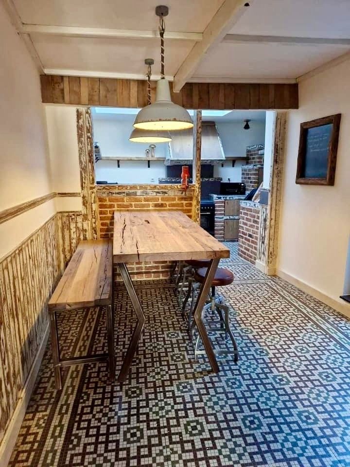 INSTAPKLARE STADSWONING MET DIRECT RENDEMENT IN HET HART VAN DE STAD foto 7