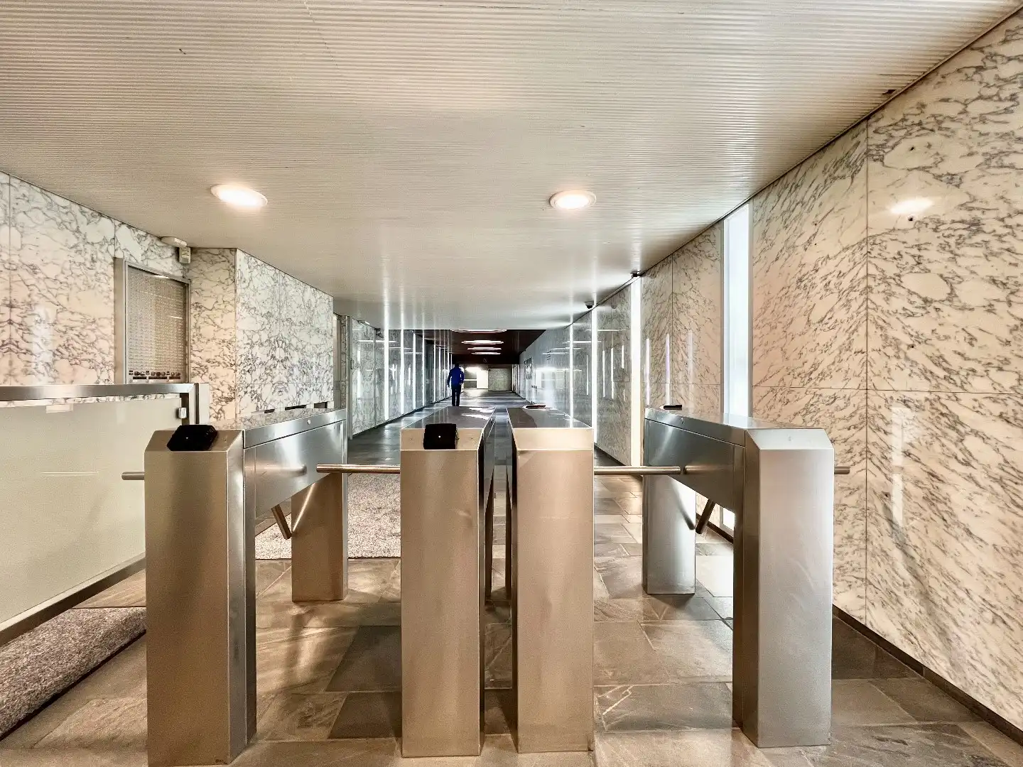 Diverse kantoren te huur in de Diamantwijk foto {{pictureIndex}}