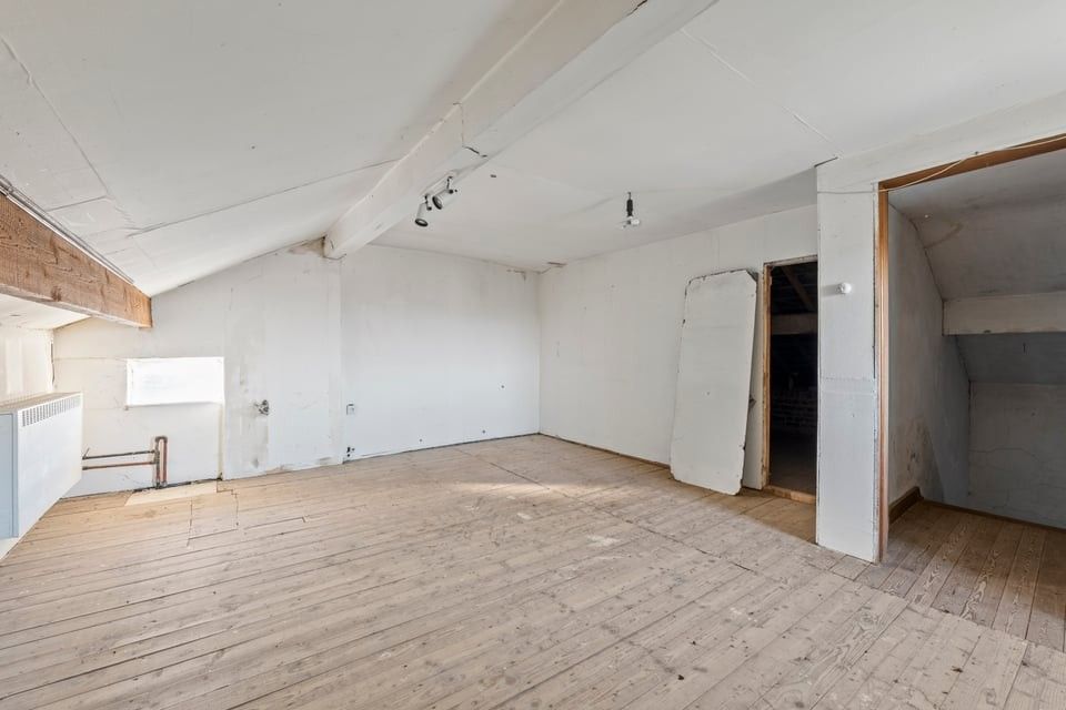 UNIEKE OPPORTUNITEIT OP 27 ARE IN GINGELOM - RENOVATIE OF PROJECTGROND MET POTENTIEEL VOOR 3 WONINGEN foto 22