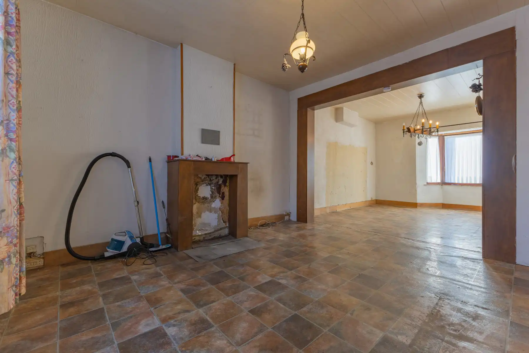 Gunstig gelegen te renoveren woning met tuin foto 16