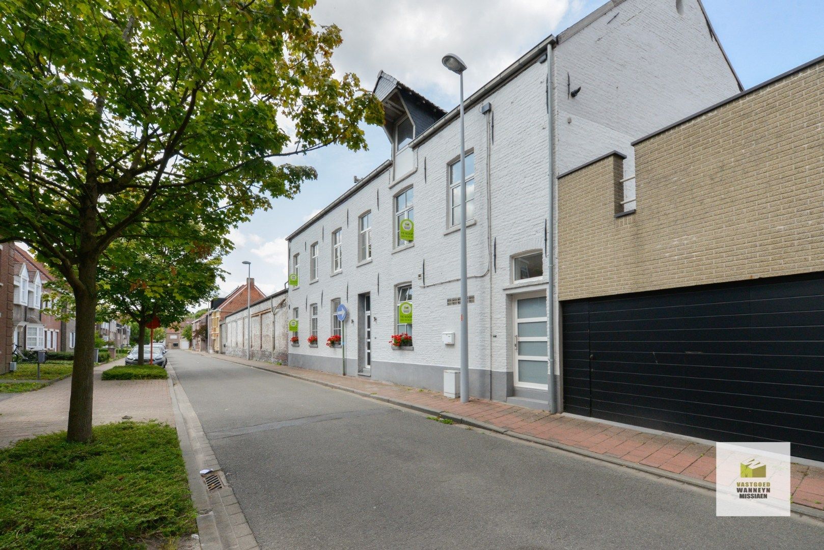 Gerenoveerde handelszaak met ruime woning en gezellige stadstuin te centrum Roeselare foto 38