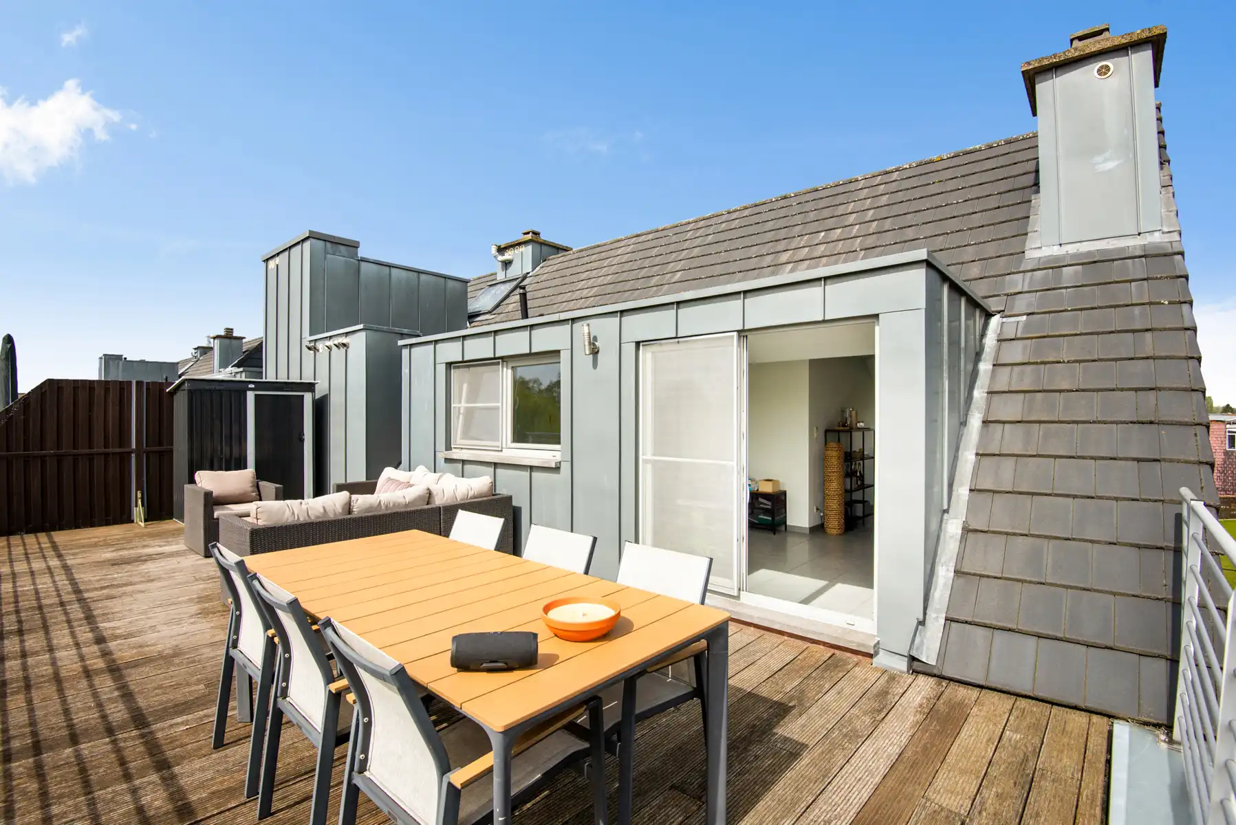 Appartement met uitzonderlijk terras en landelijk uitzicht foto 6