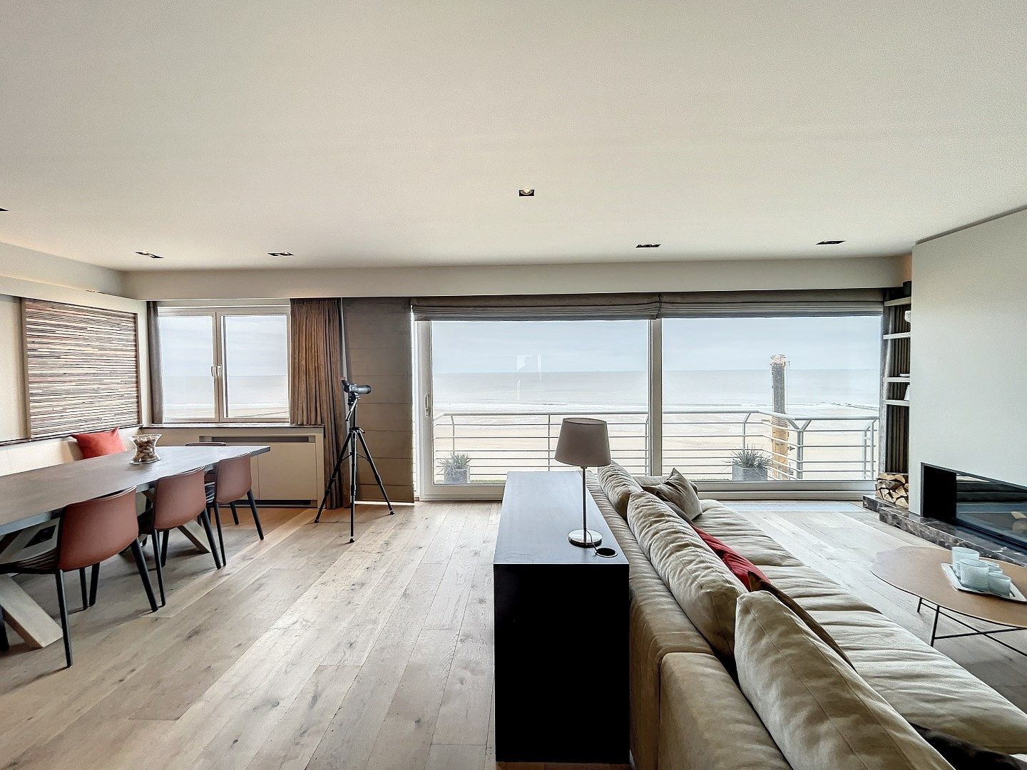 Luxueus 2-SLPK APP met zicht op zee en 2 terrassen  foto {{pictureIndex}}