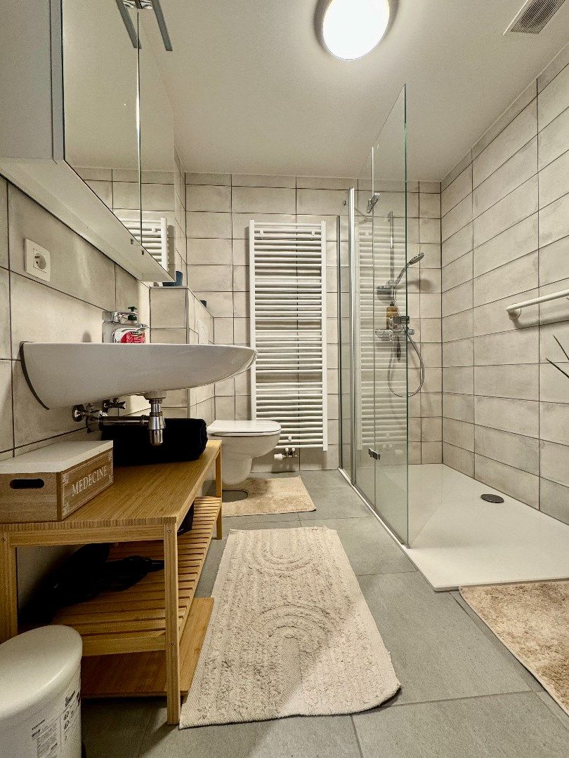 Te huur: Comfortabel, rolstoelvriendelijk en centraal gelegen gelijkvloers appartement in het hart van Vilvoorde. foto 8