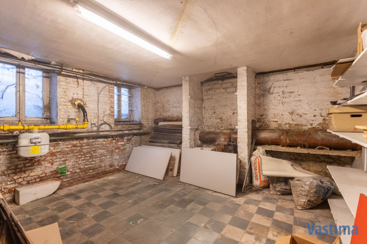 Uniek pand in hartje Aalst – voormalige school met tal van mogelijkheden foto 26