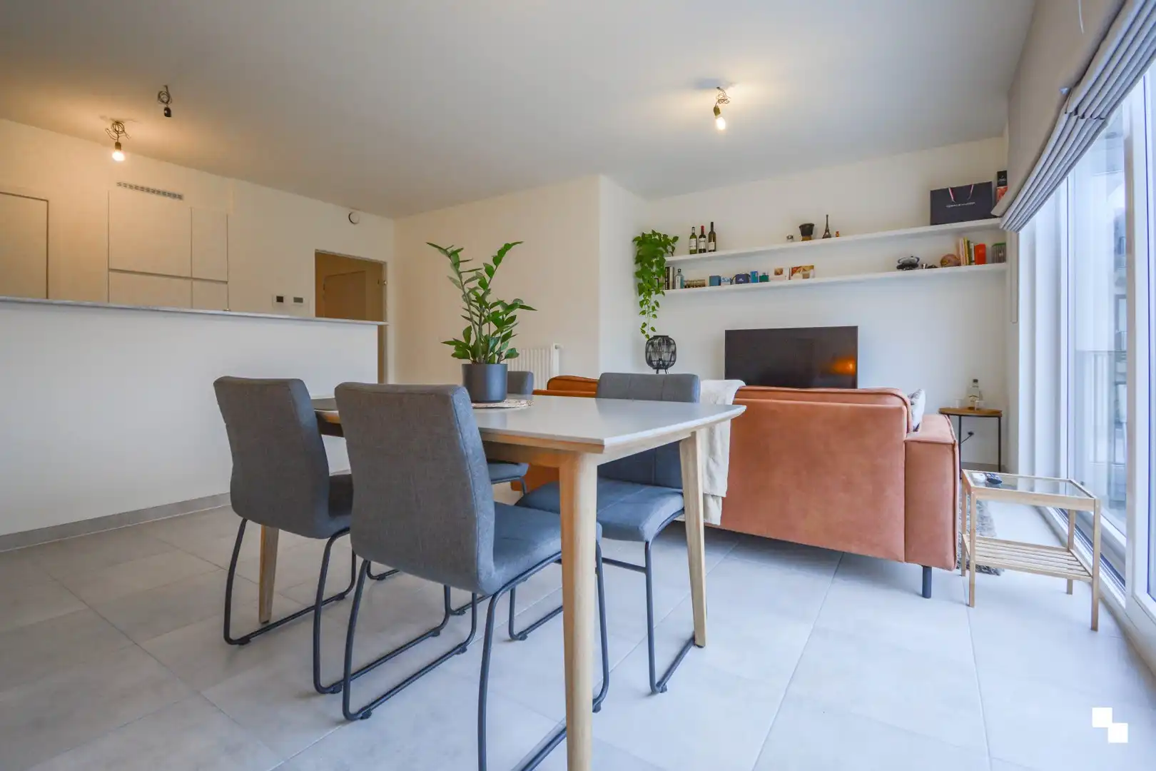 Energiezuinig appartement met twee slaapkamers en zonnig terras foto 2
