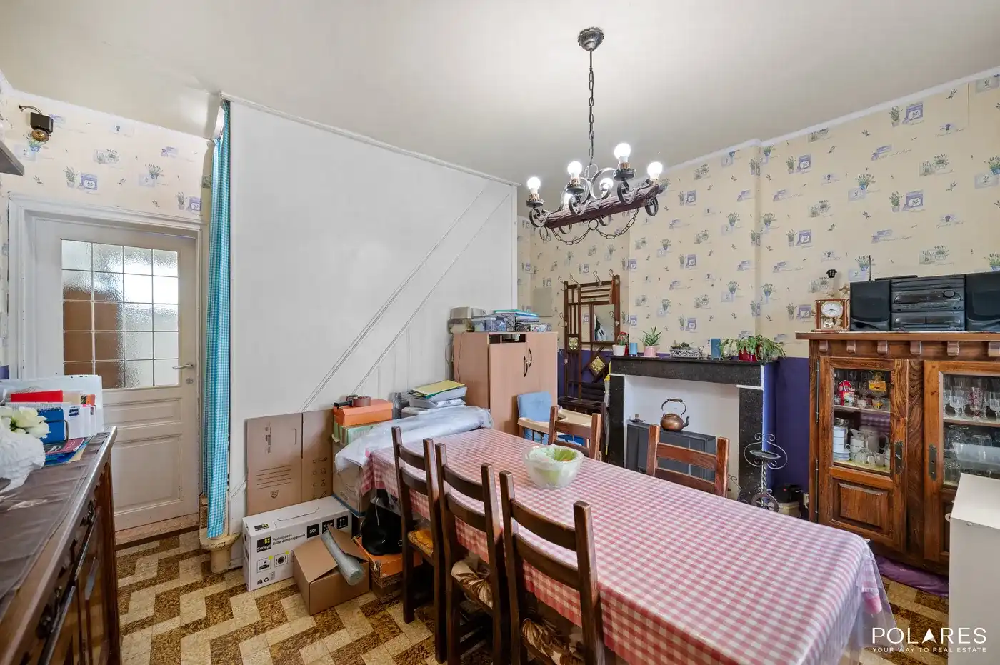 Halfopen woning met veel potentieel in Halle  foto 4