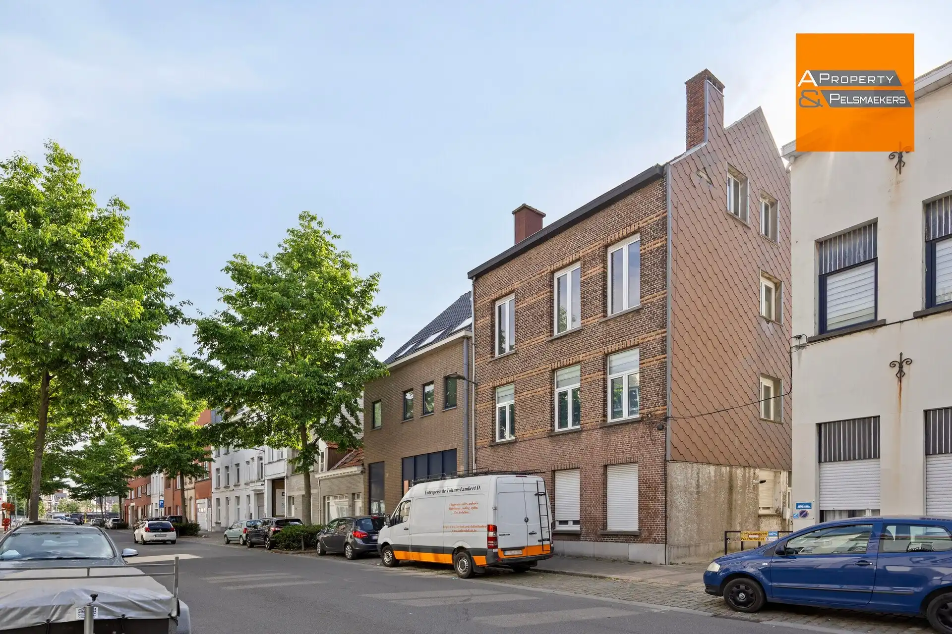 Instapklaar 1-slaapkamerappartement met open leefruimte foto {{pictureIndex}}